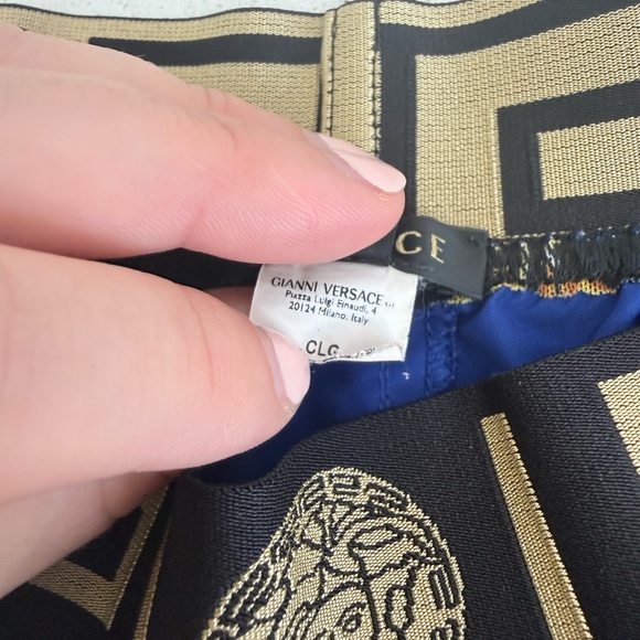 Versace Blue Medusa Head Swim Trunks Mens (no liner) - Picture 8 of 11